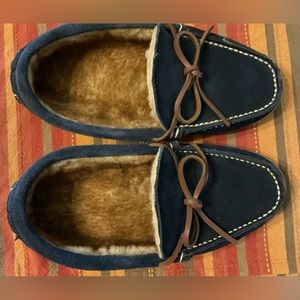 Cabelas Mocs size 9